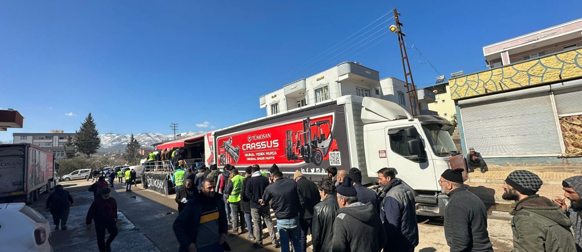 TÜMOSAN DEPREM BÖLGESİNE YARDIM GÖNDERMEYE DEVAM EDİYOR
