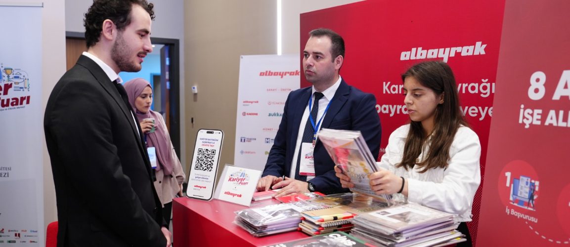 İBN HALDUN ÜNİVERSİTESİ KARİYER FUARINDA ALBAYRAK GRUBU DA VARDI